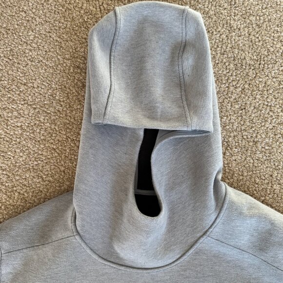 Lululemon Tech Hoodie LIGHTLY WORN - Large, Grey - Picture 5 of 6